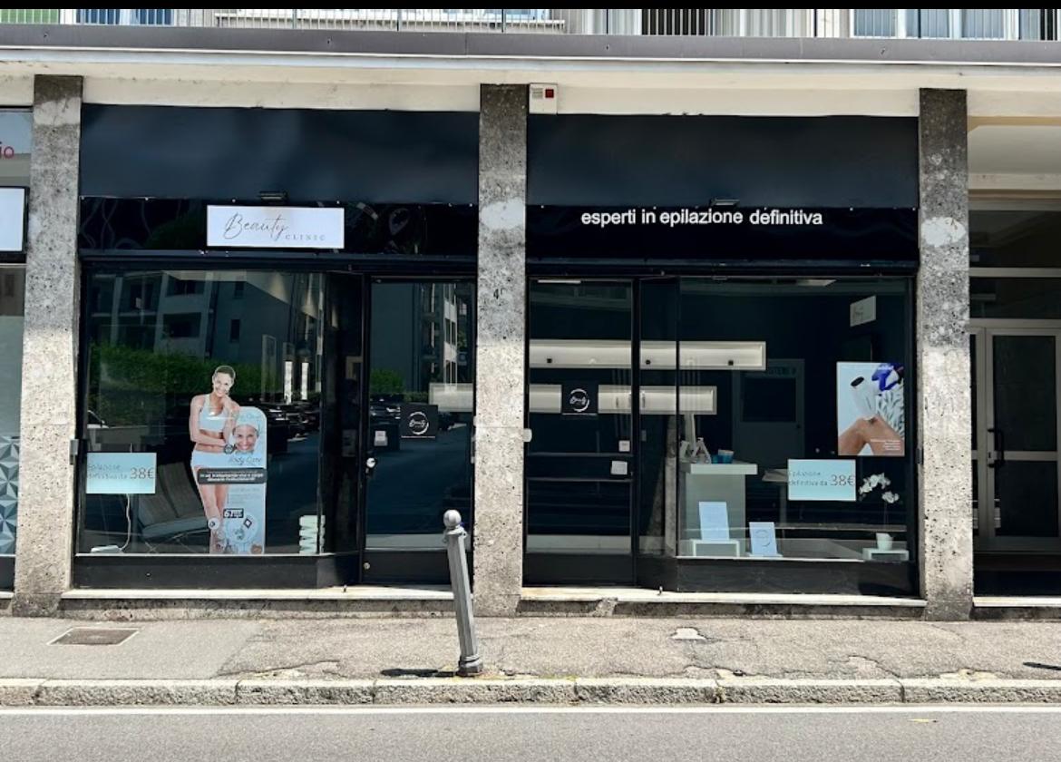 Ingresso su strada di Beauty Clinic Como